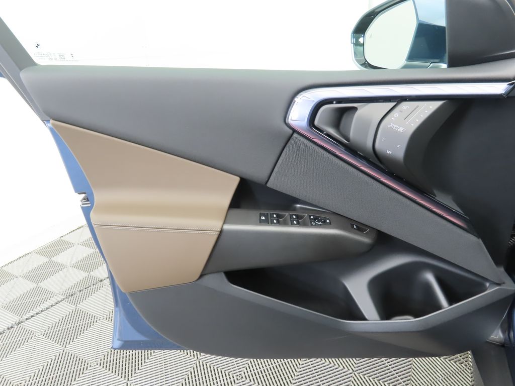 Thumbnail: 2025 BMW X3 - 24
