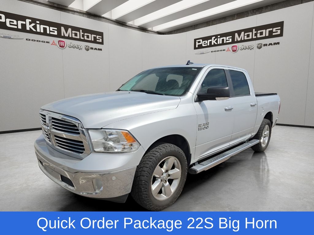Bright Silver Clearcoat Metallic 2018 RAM 1500 Pickup Truck Four-Wheel Drive 8-Speed Automatic