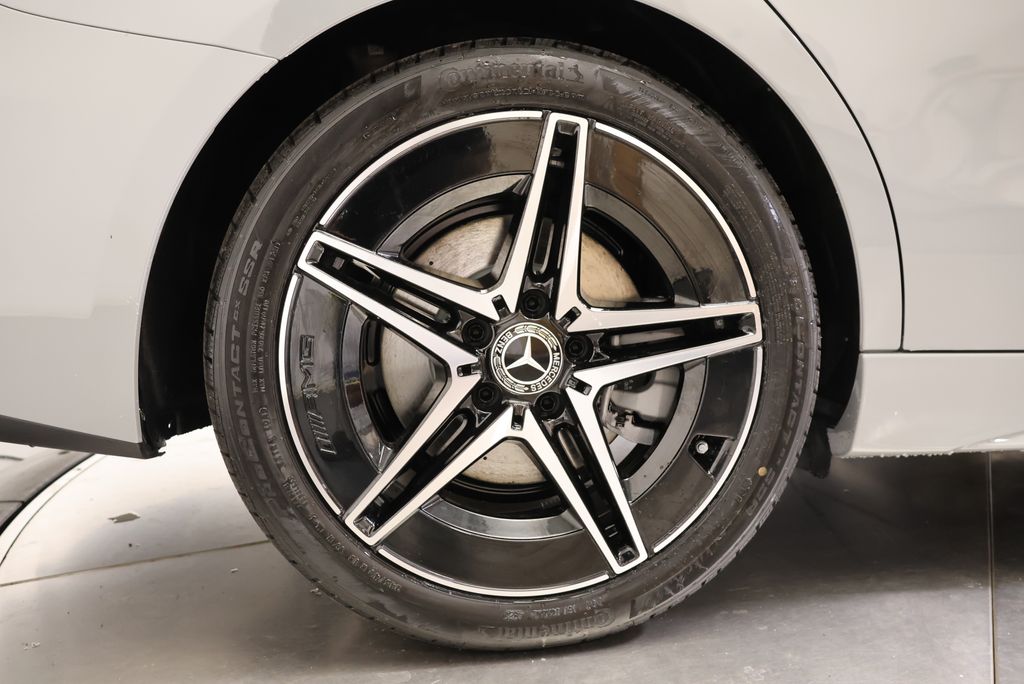 Thumbnail: 2026 Mercedes-Benz C-Class - 14