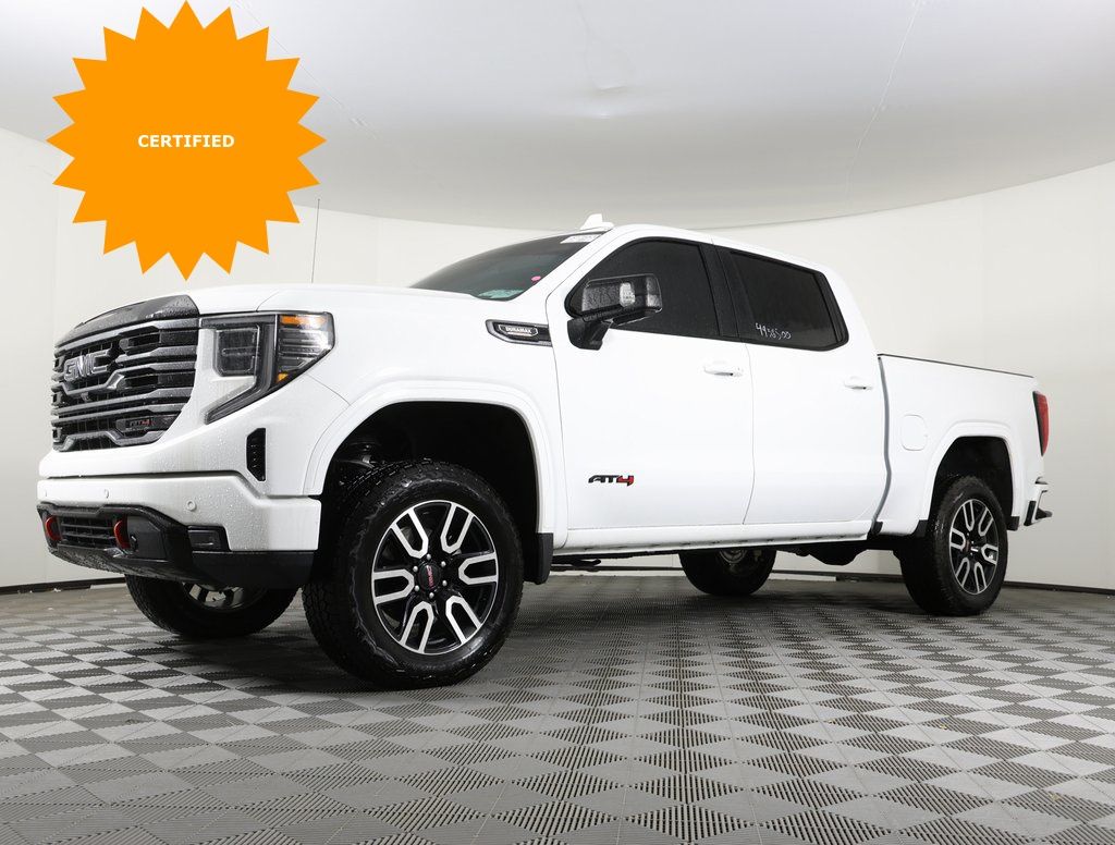 2025 GMC Sierra 1500 AT4 Crew Cab 4WD