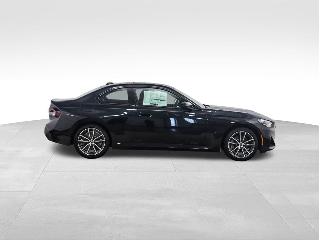 Thumbnail: 2026 BMW 2 Series - 6