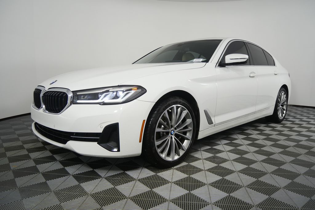 Thumbnail: 2023 BMW 5 Series - 8