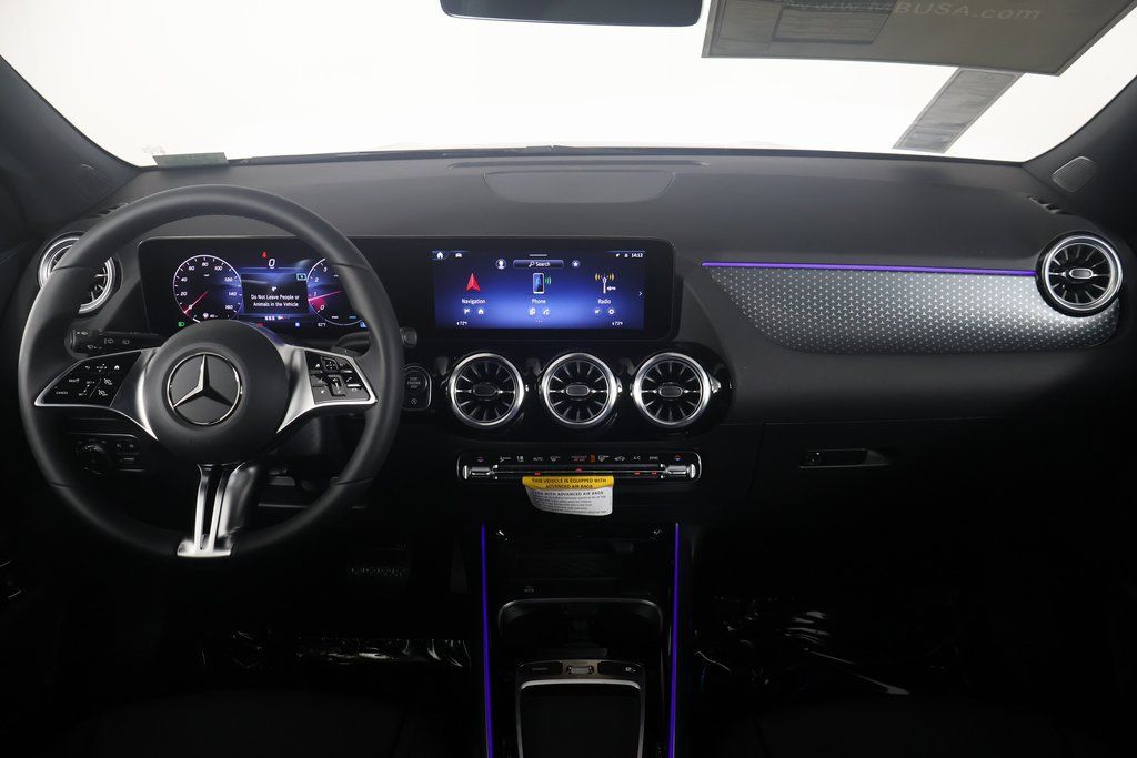 2025 Mercedes-Benz GLA 250 4