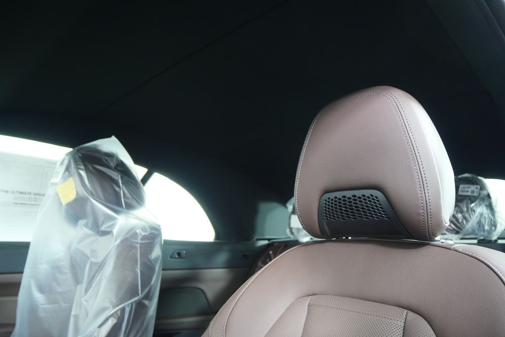 Thumbnail: 2026 BMW 4 Series - 13