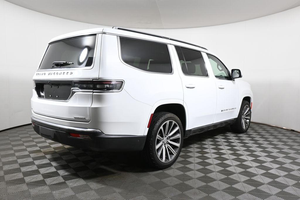 Thumbnail: 2022 Jeep Grand Wagoneer - 7