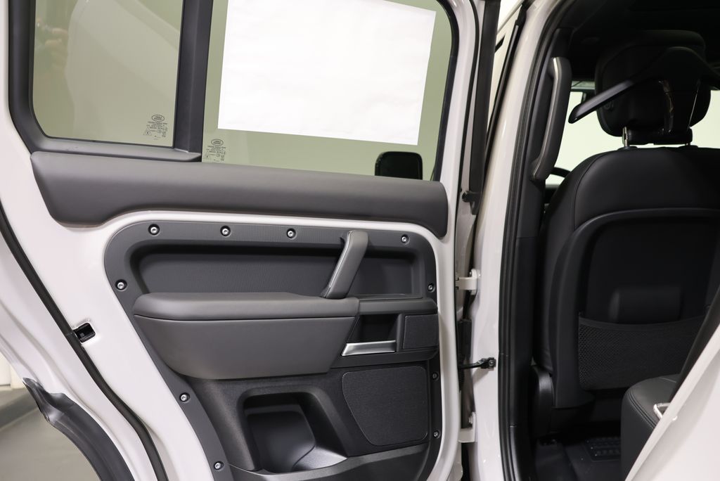 Thumbnail: 2026 Land Rover Defender - 32