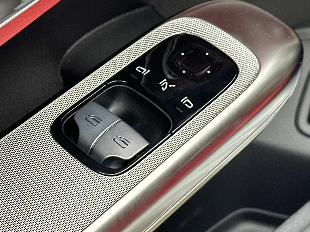 Thumbnail: 2026 Mercedes-Benz CLE - 18