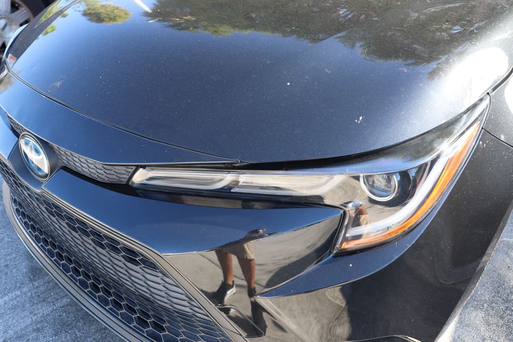 Thumbnail: 2022 Toyota Corolla - 3