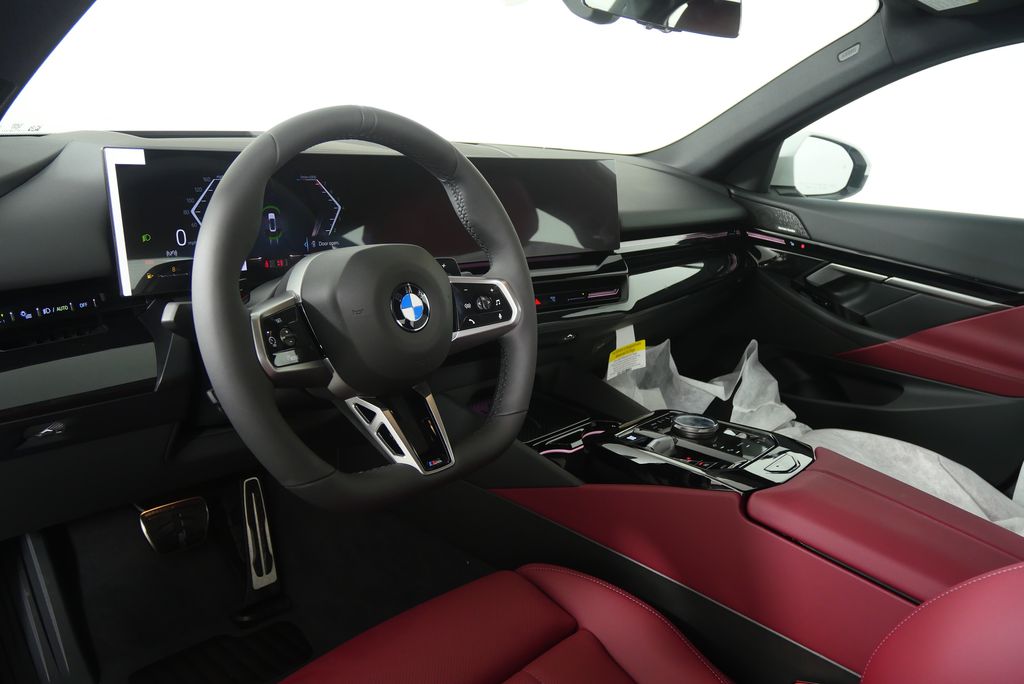 Thumbnail: 2026 BMW 5 Series - 13