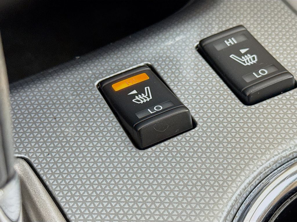 Thumbnail: 2017 Nissan Pathfinder - 19