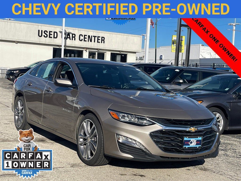Mineral Gray Metallic 2024 Chevrolet Malibu LT with 2LT FWD Sedan Front-Wheel Drive Continuously Variable Transmission