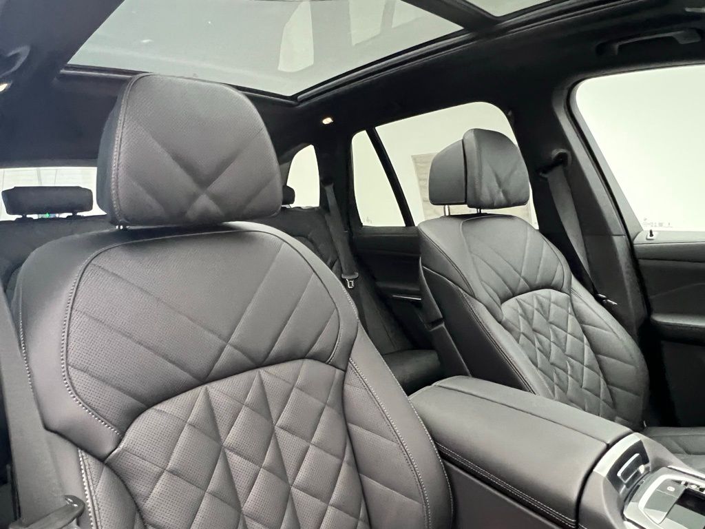 Thumbnail: 2026 BMW X5 - 7