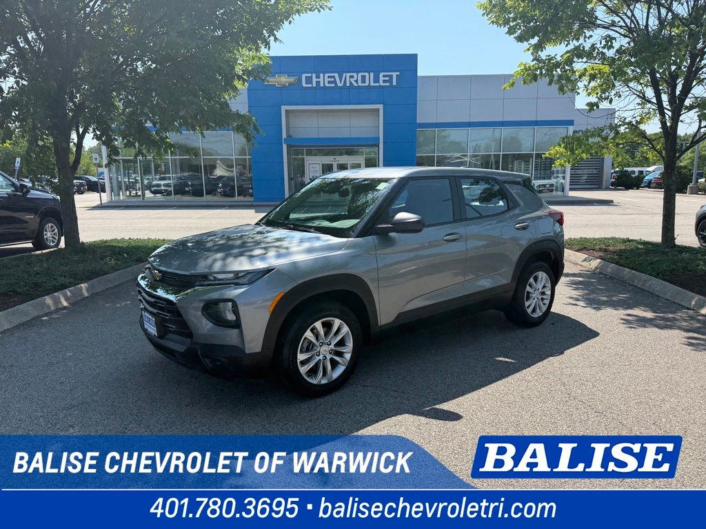 Sterling Gray Metallic 2023 Chevrolet Trailblazer SUV / Crossover Front-Wheel Drive Continuously Variable Transmission