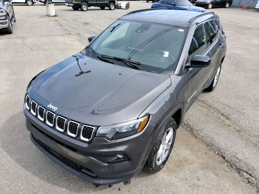 2023 Jeep Compass Latitude