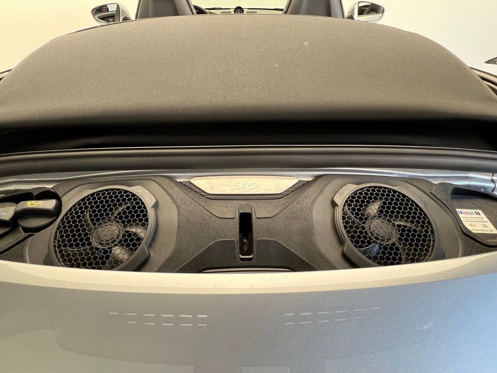 Thumbnail: 2021 Porsche 911 - 20