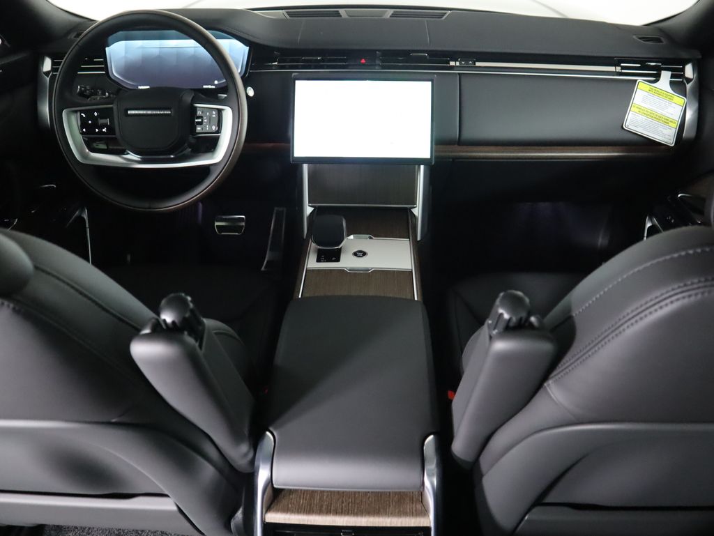 Thumbnail: 2025 Land Rover Range Rover - 14