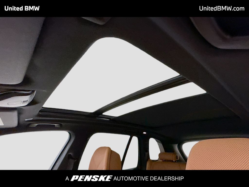 Thumbnail: 2025 BMW X5 - 12