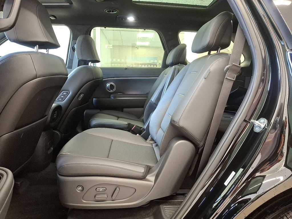 Thumbnail: 2026 Hyundai Palisade - 25