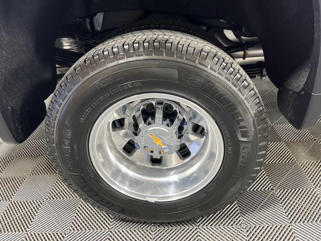 Thumbnail: 2026 Chevrolet Silverado 3500 - 20