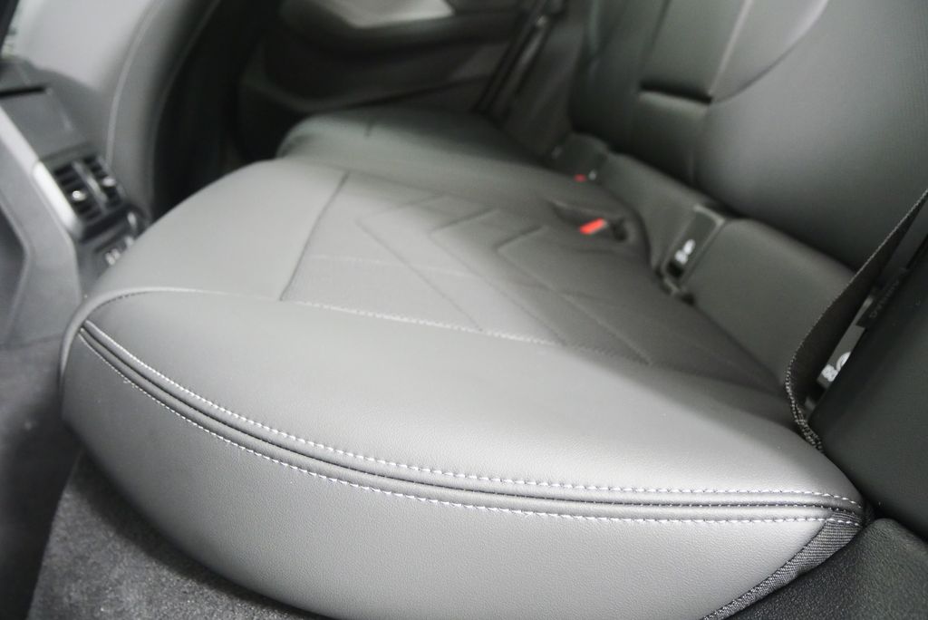 Thumbnail: 2026 BMW 2 Series - 14