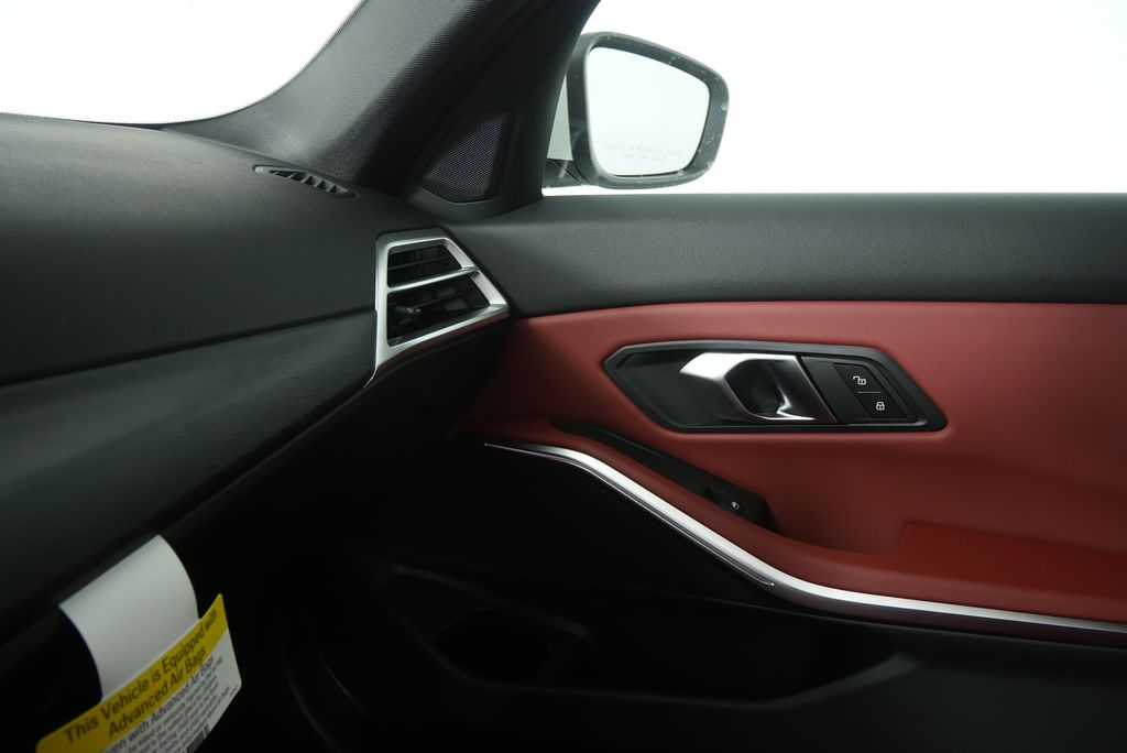 Thumbnail: 2026 BMW 3 Series - 24