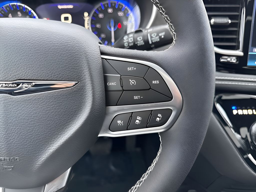 2026 Chrysler Pacifica