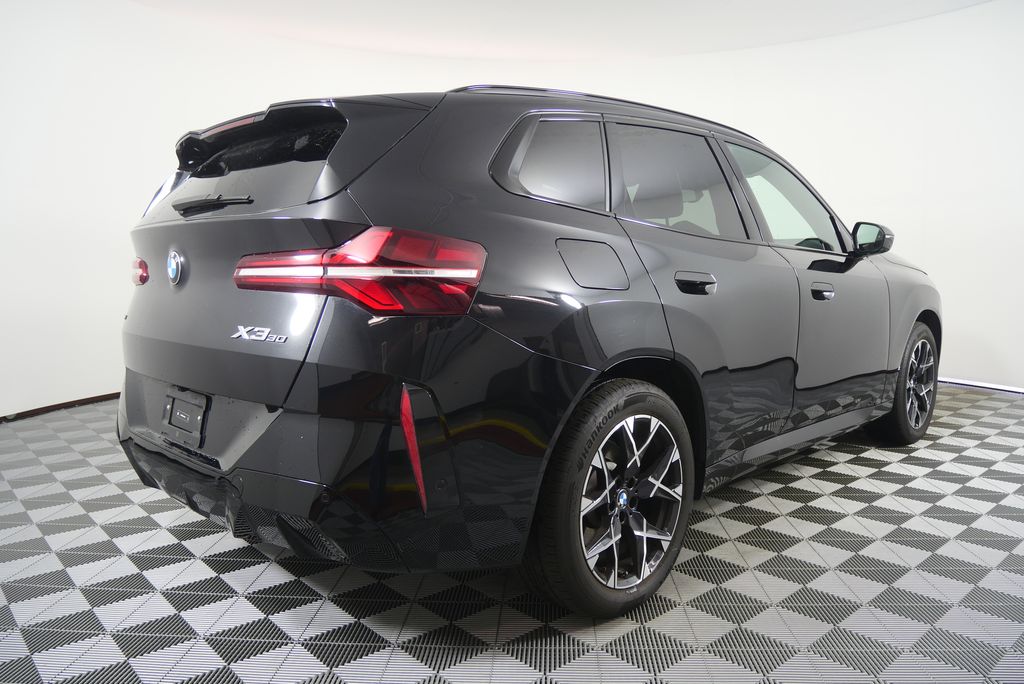 Thumbnail: 2025 BMW X3 - 3