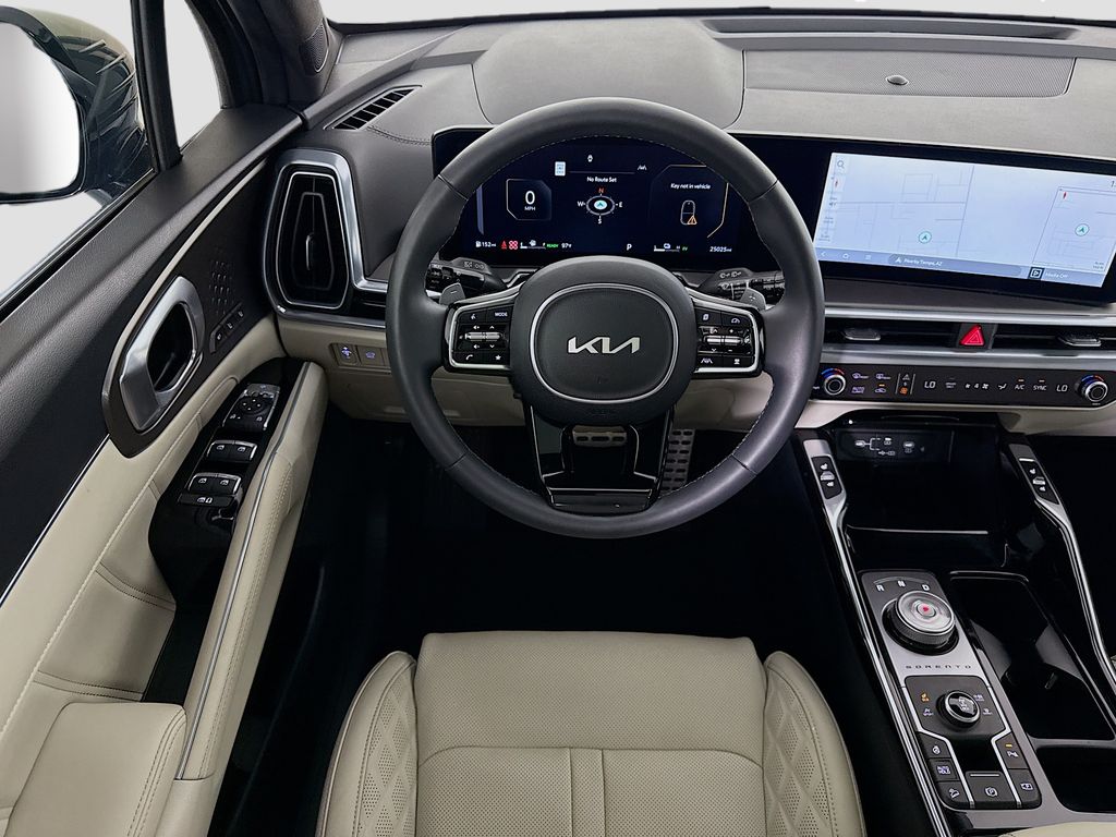 Thumbnail: 2025 Kia Sorento - 10