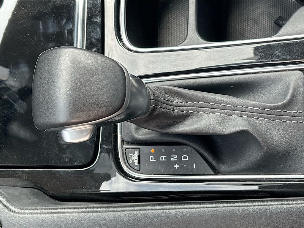 Used 2023 Black Kia SX-Prestige image 17
