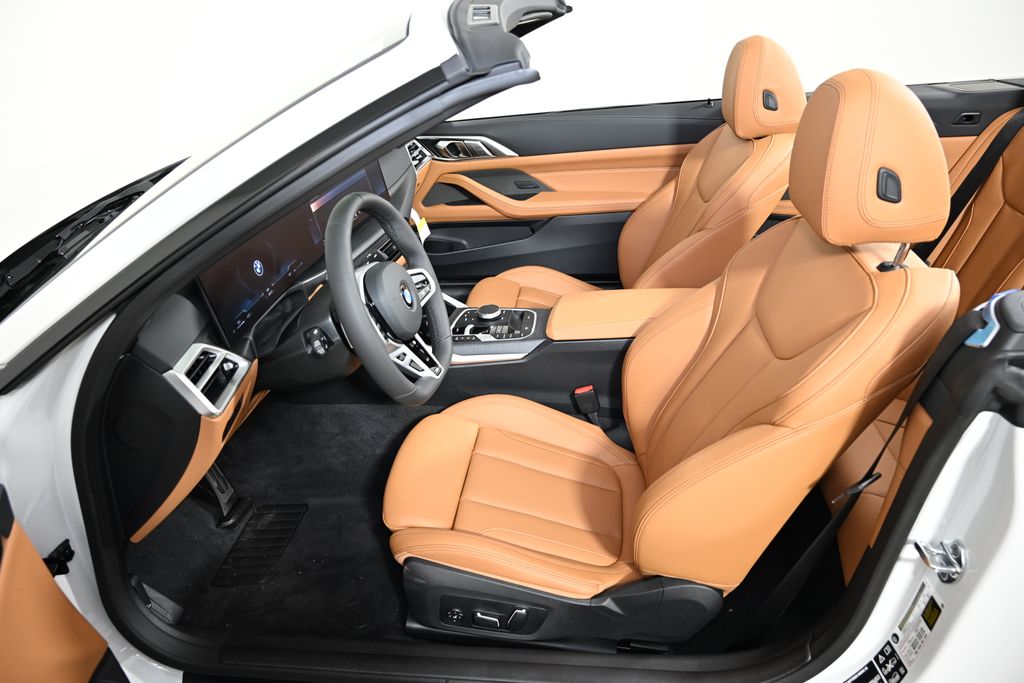 Thumbnail: 2026 BMW 4 Series - 22