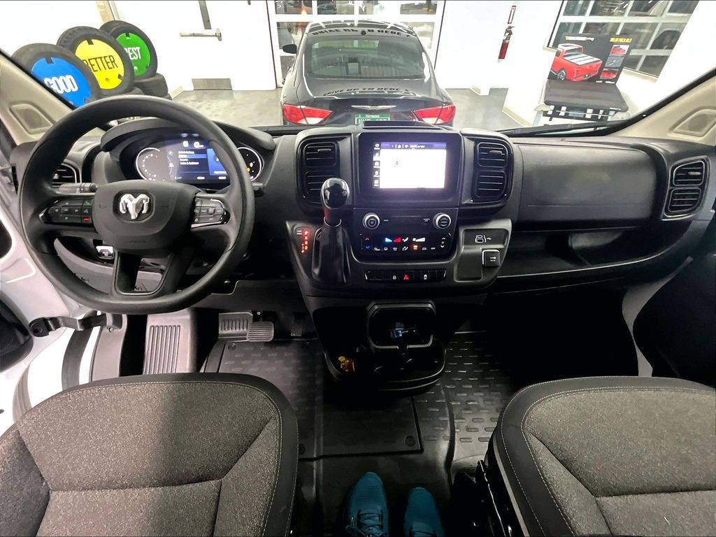 2025 Ram ProMaster 2500 — photo 19
