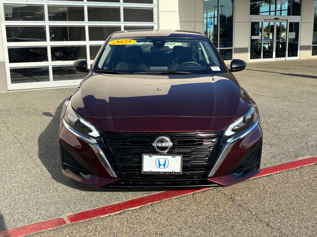 Thumbnail: 2025 Nissan Altima - 2