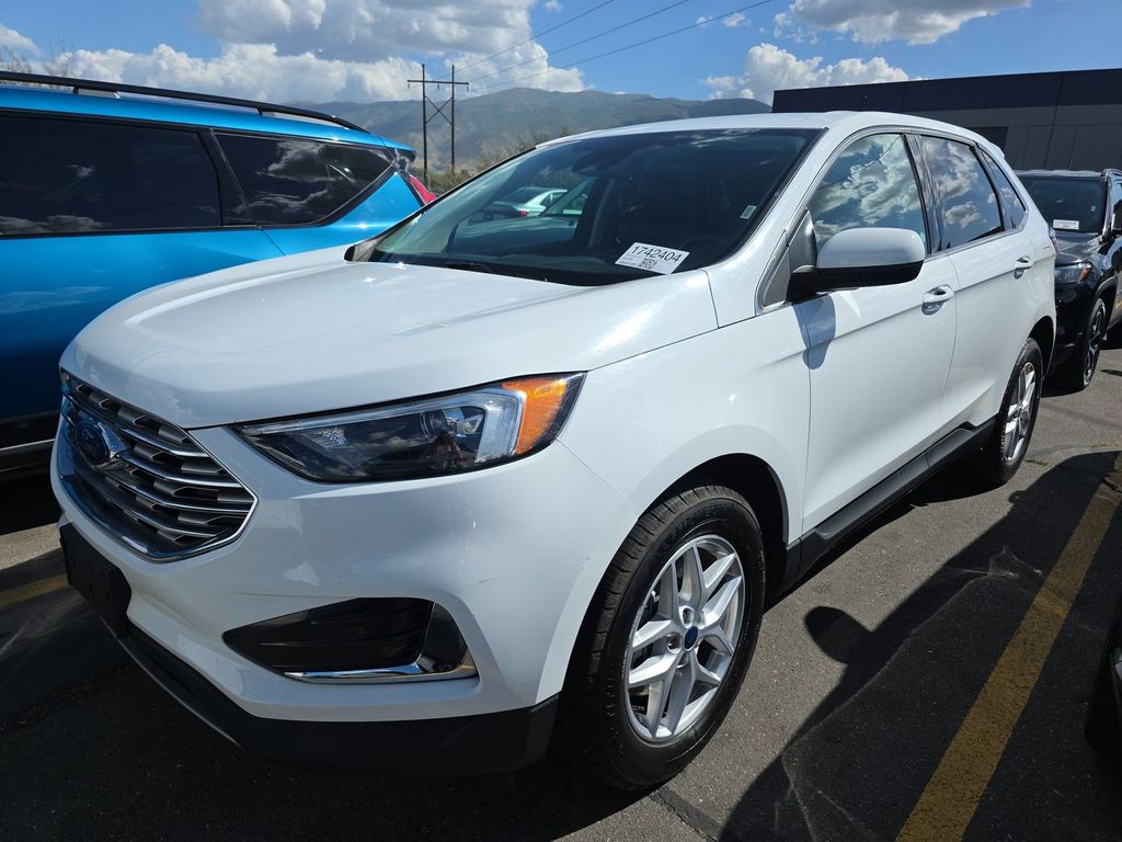 2022 Ford Edge SEL