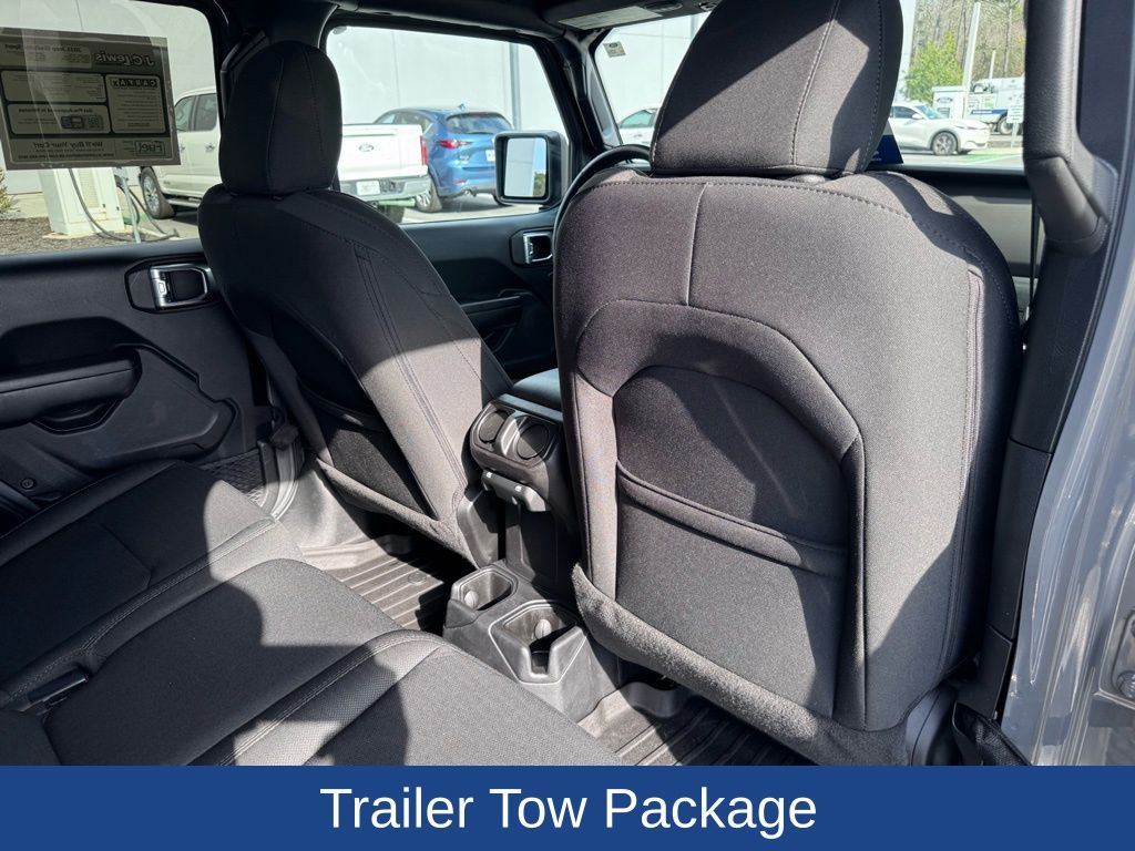 2021 Jeep Gladiator Sport S 4x4