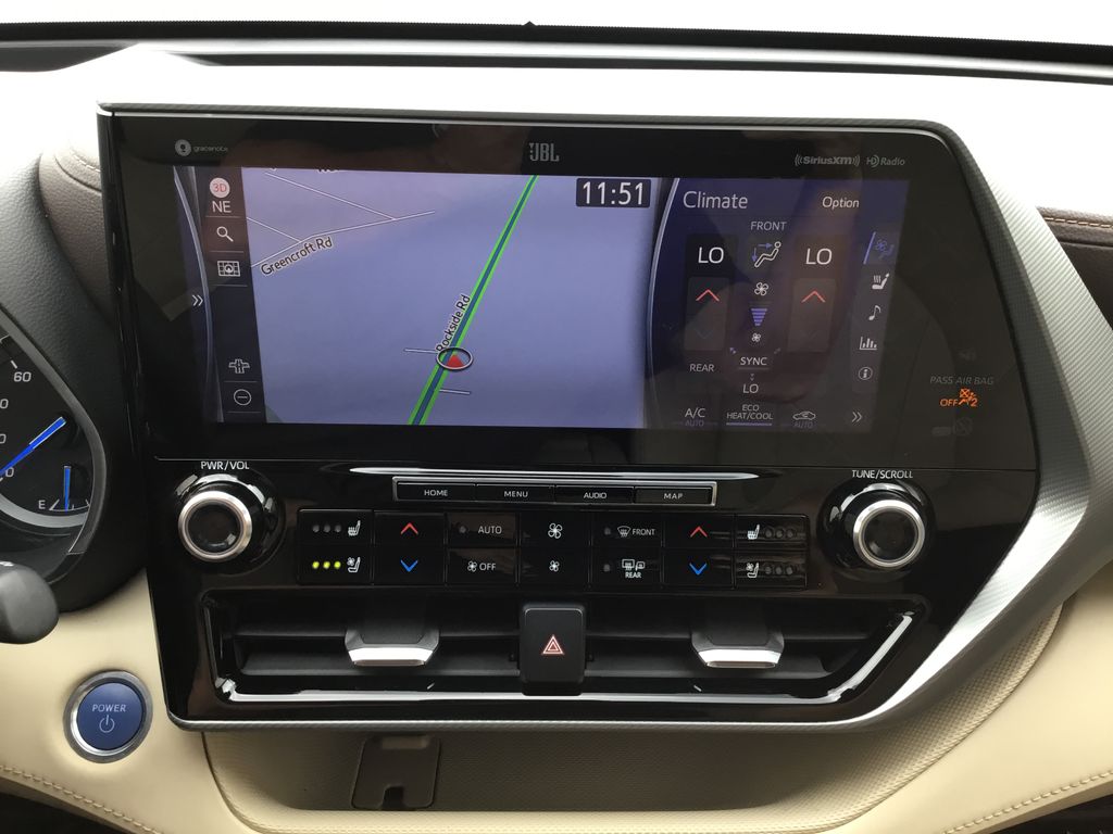 2021 Toyota Highlander Platinum 23