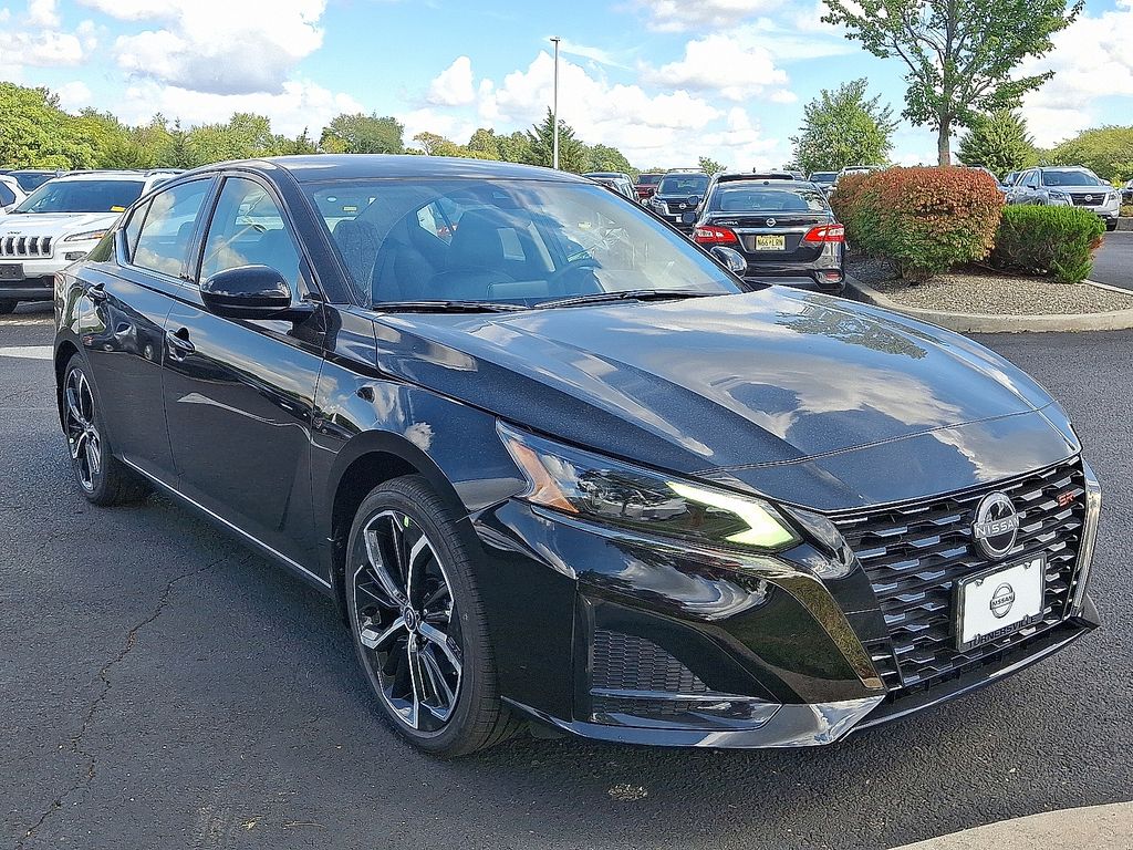 Thumbnail: 2025 Nissan Altima - 2