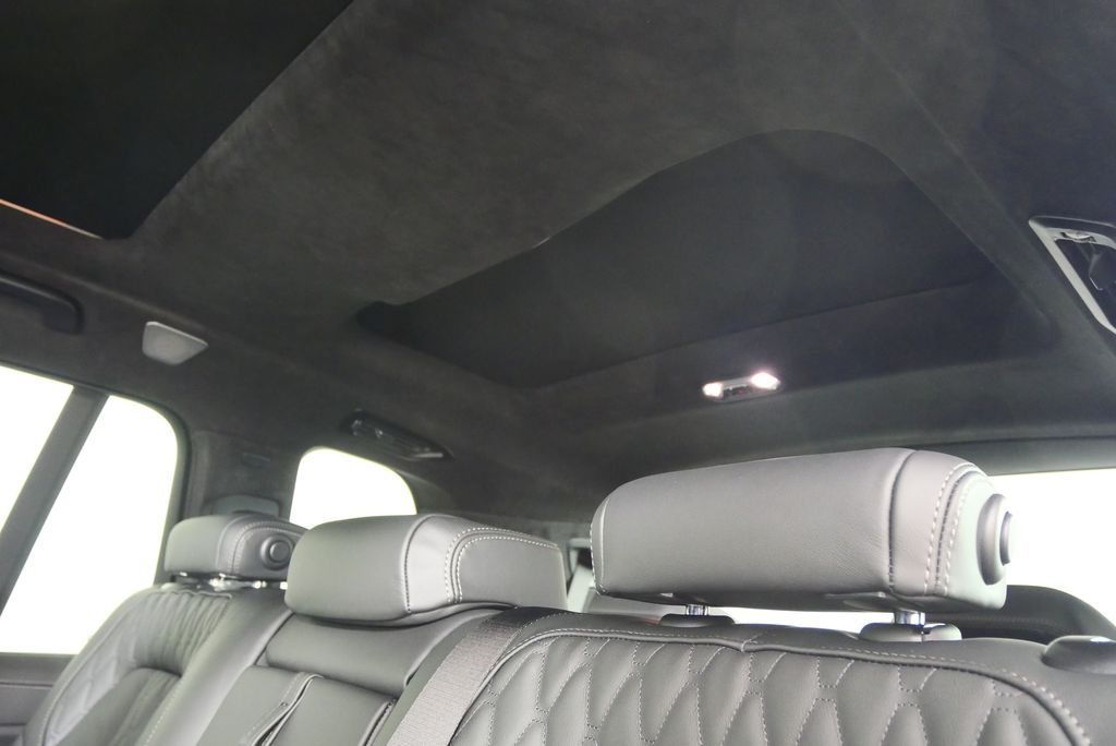 Thumbnail: 2026 BMW X7 - 18