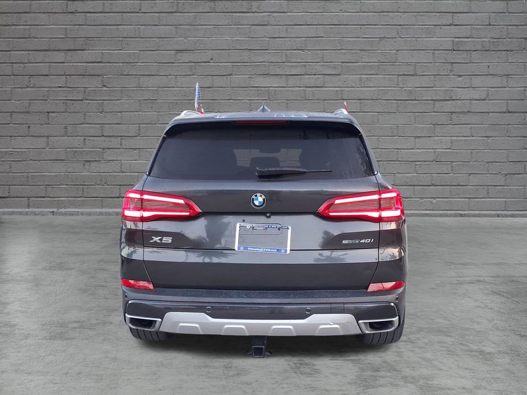 Used 2020 Gray BMW sDrive40i image 9