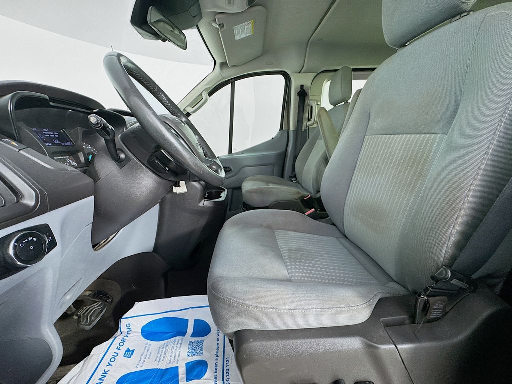 Used Car 2016 Ford Transit-350  Xlt For Sale Under $20,000 In Austin, Texas