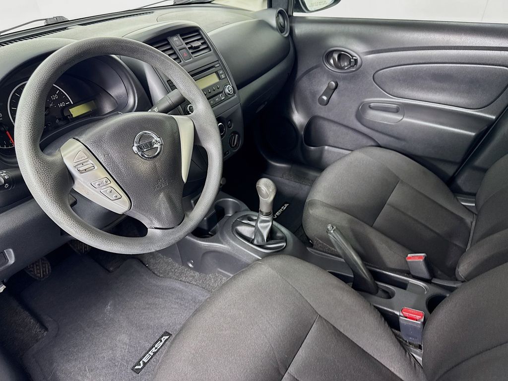 Used Car 2017 Nissan Versa  1.6 S For Sale Under $10,000 In Austin, Texas