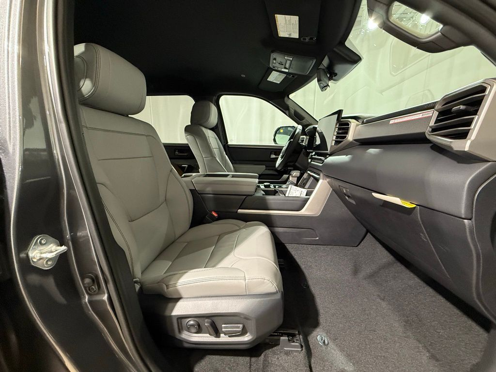 Thumbnail: 2026 Toyota Tundra - 20