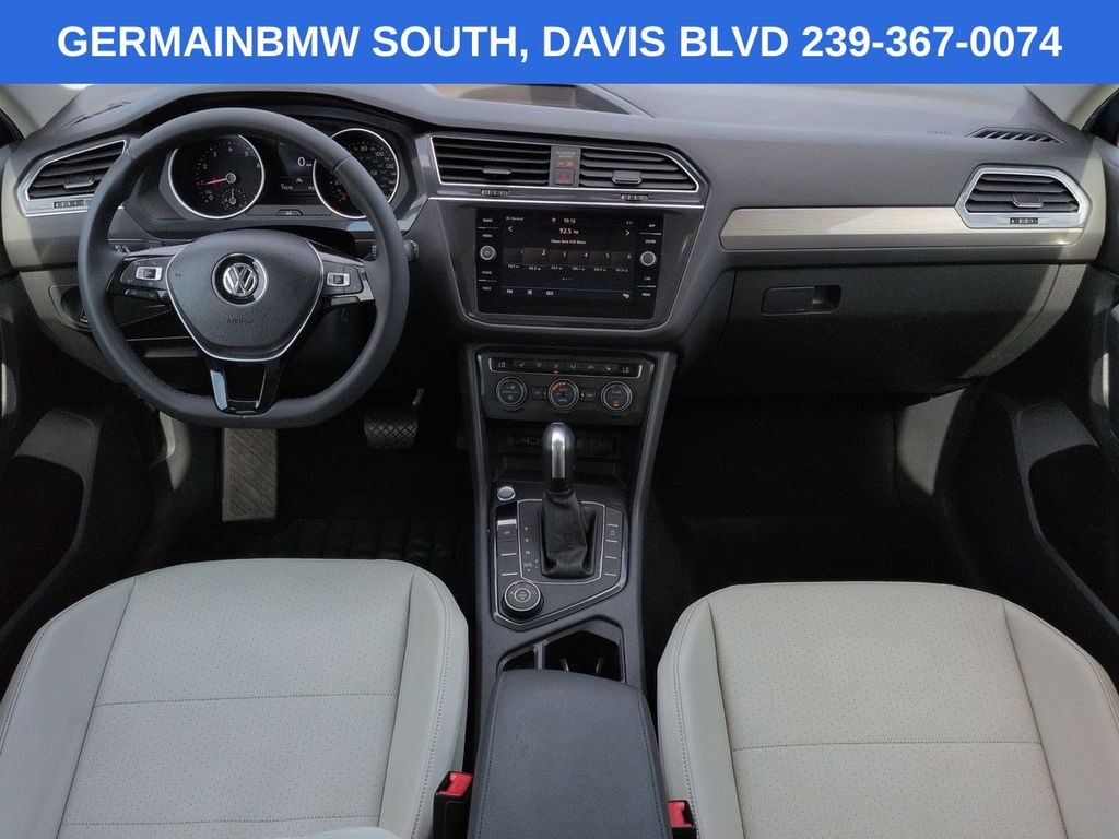Used 2020 Blue Volkswagen 2.0T SE image 17