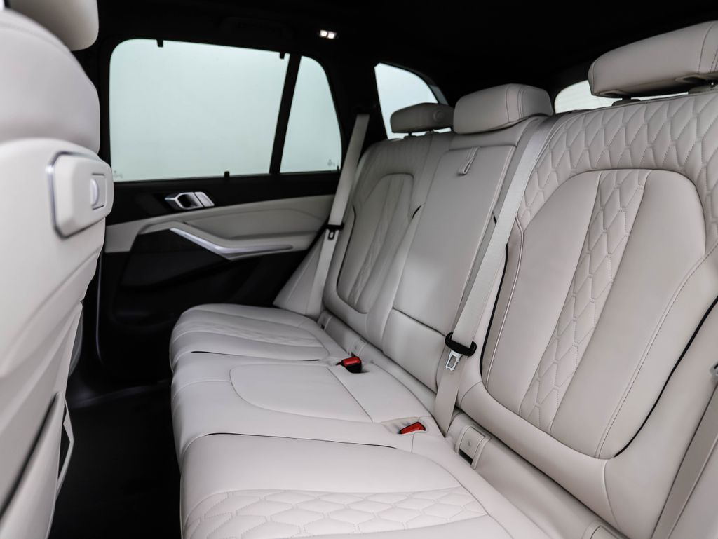 Thumbnail: 2024 BMW X5 - 22