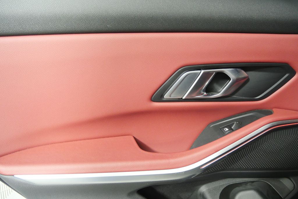 2022 BMW 3 Series 330i 14