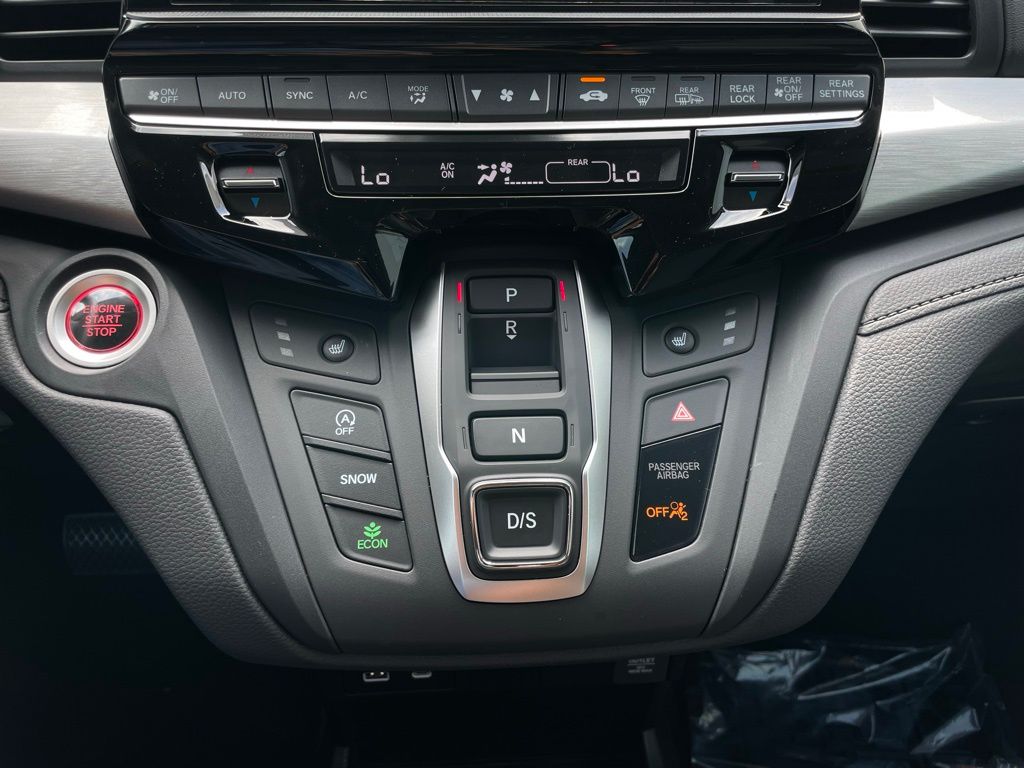 2025 Honda Odyssey EX-L 19