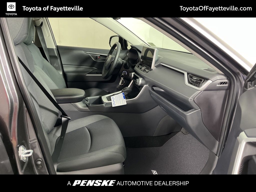 Thumbnail: 2025 Toyota RAV4 - 8