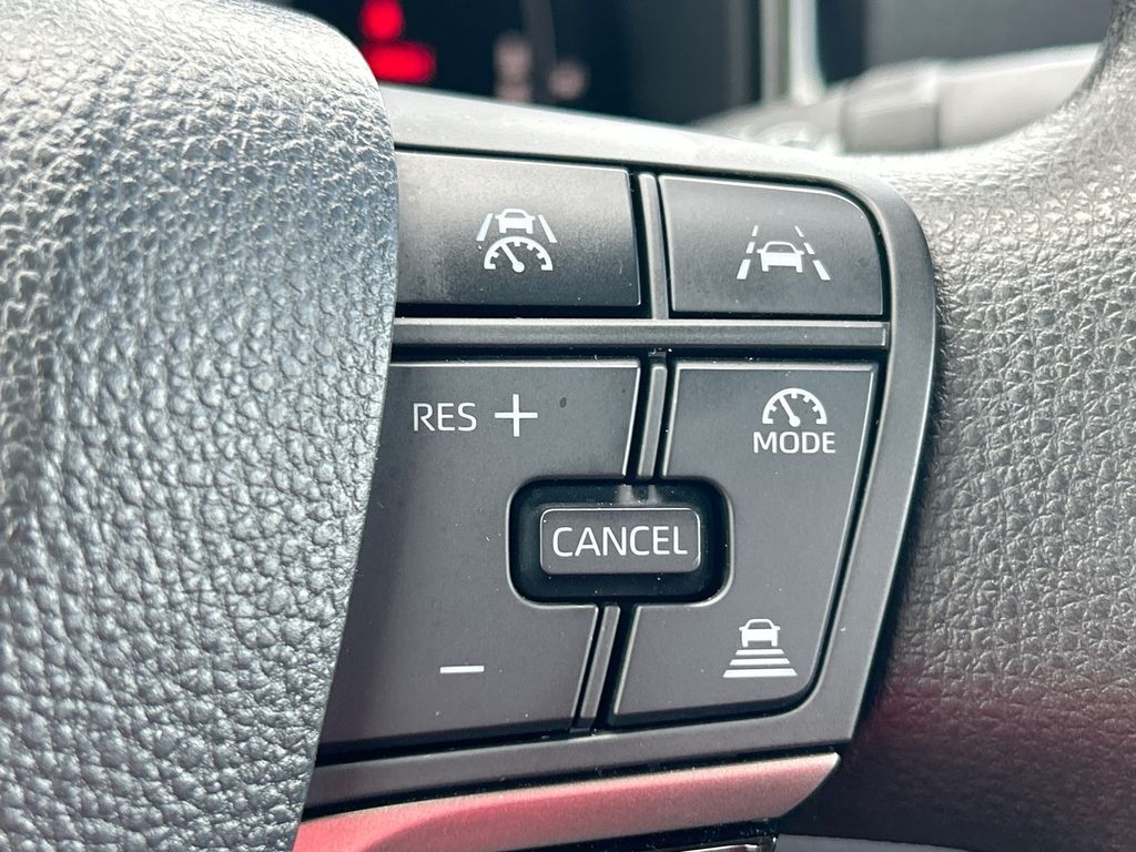 Thumbnail: 2025 Toyota Camry - 18
