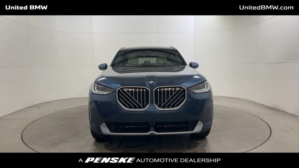 Thumbnail: 2026 BMW X3 - 3