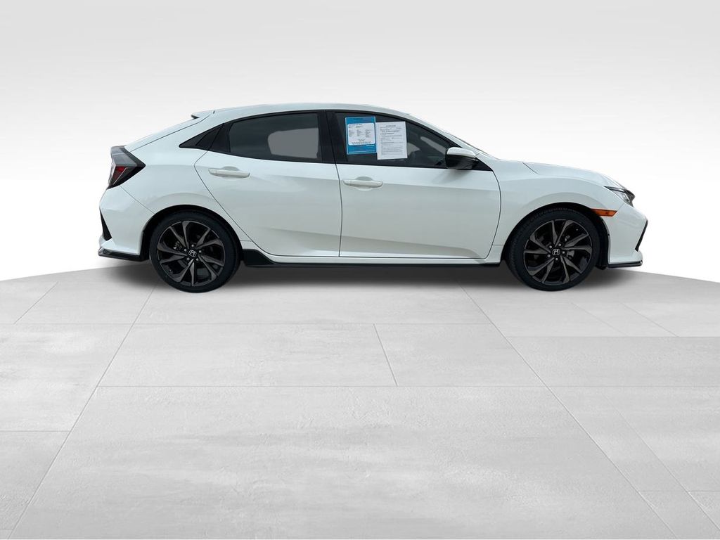 2018 Honda Civic Sport 9