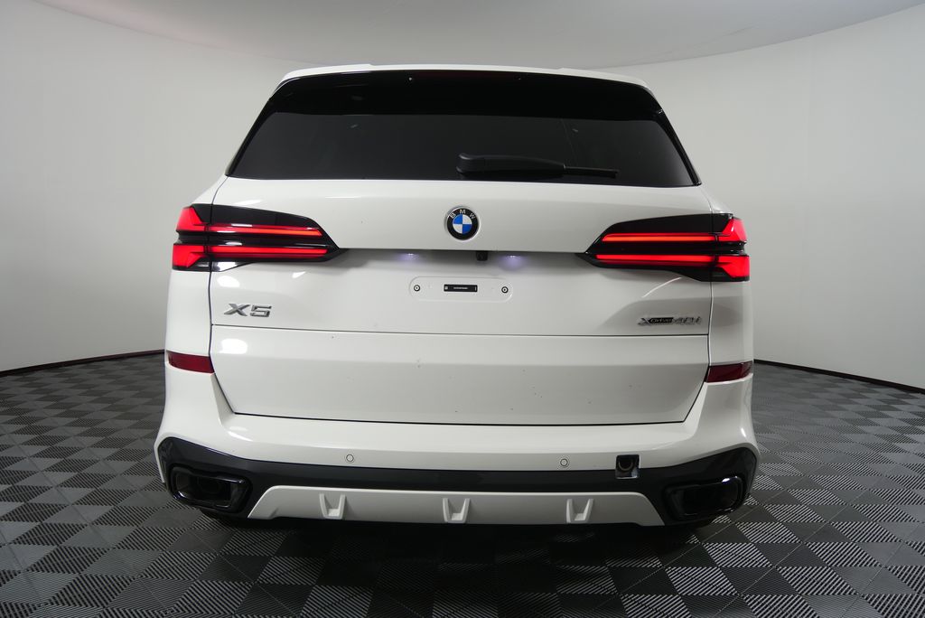 Thumbnail: 2026 BMW X5 - 4